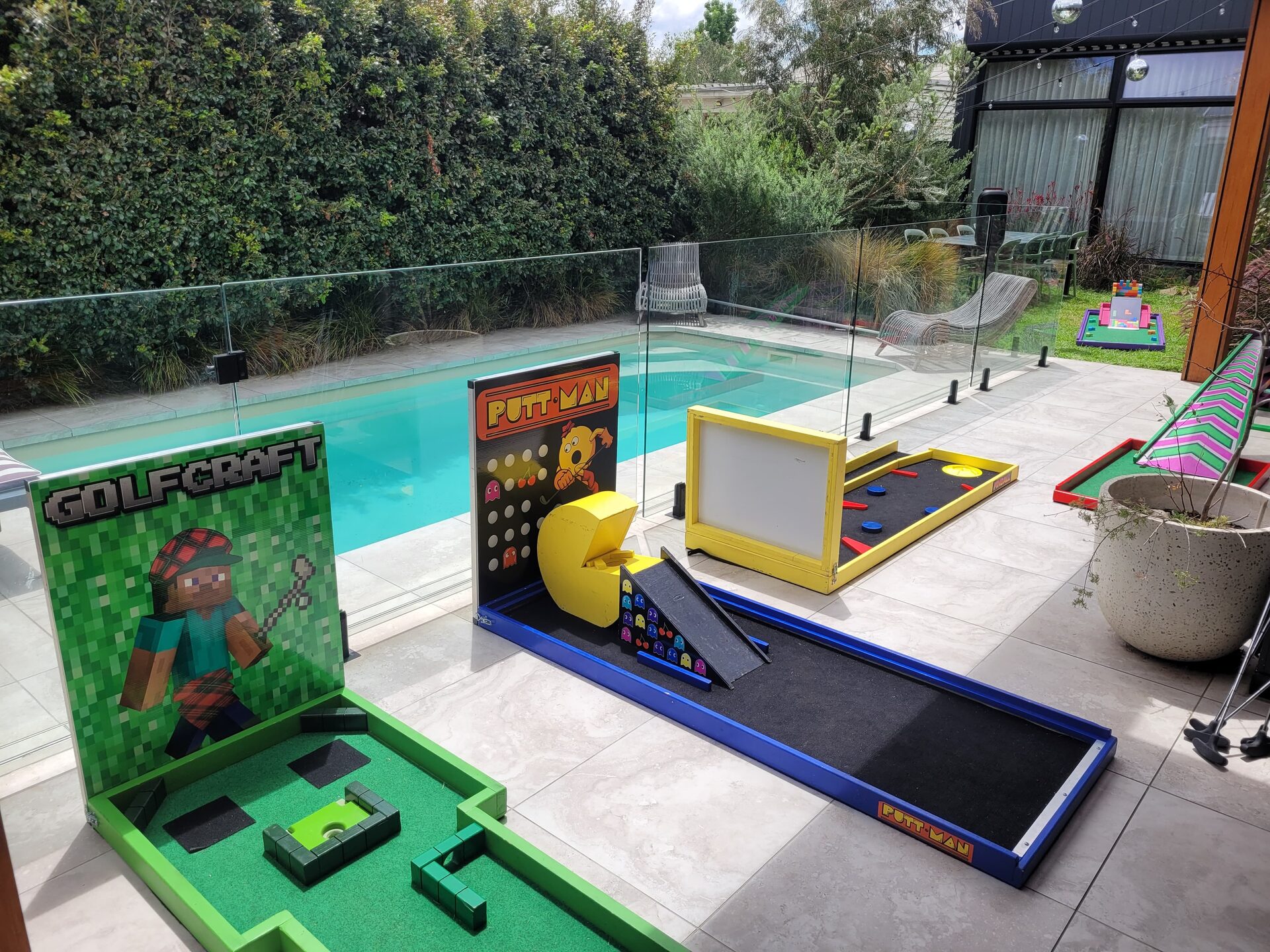 Kids mini golf party fun