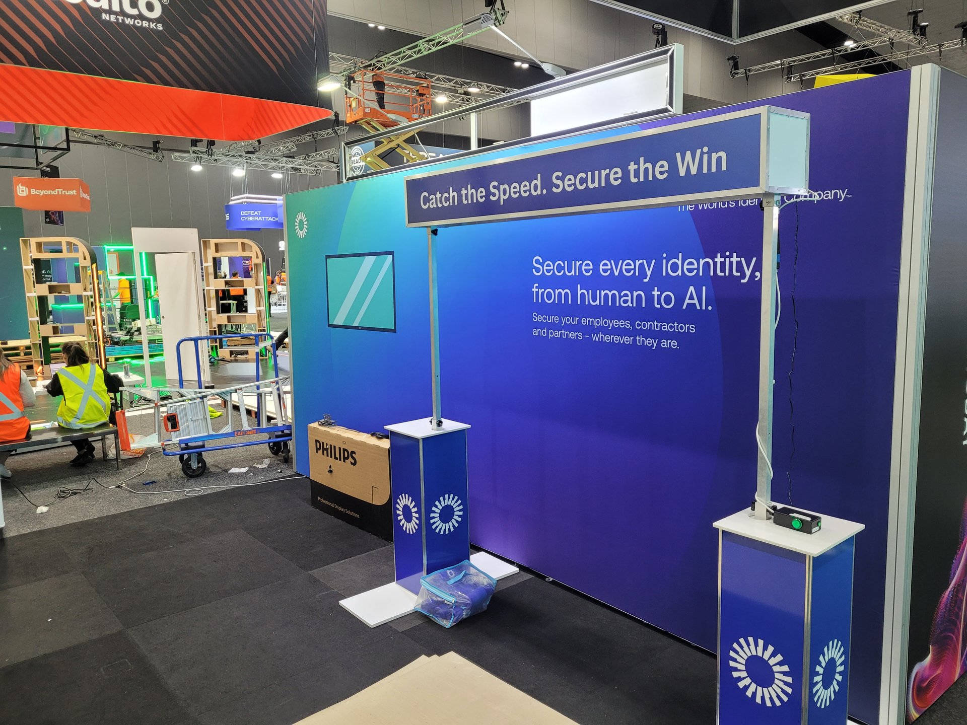 Reaction Speed Catch It podiums at a conference booth